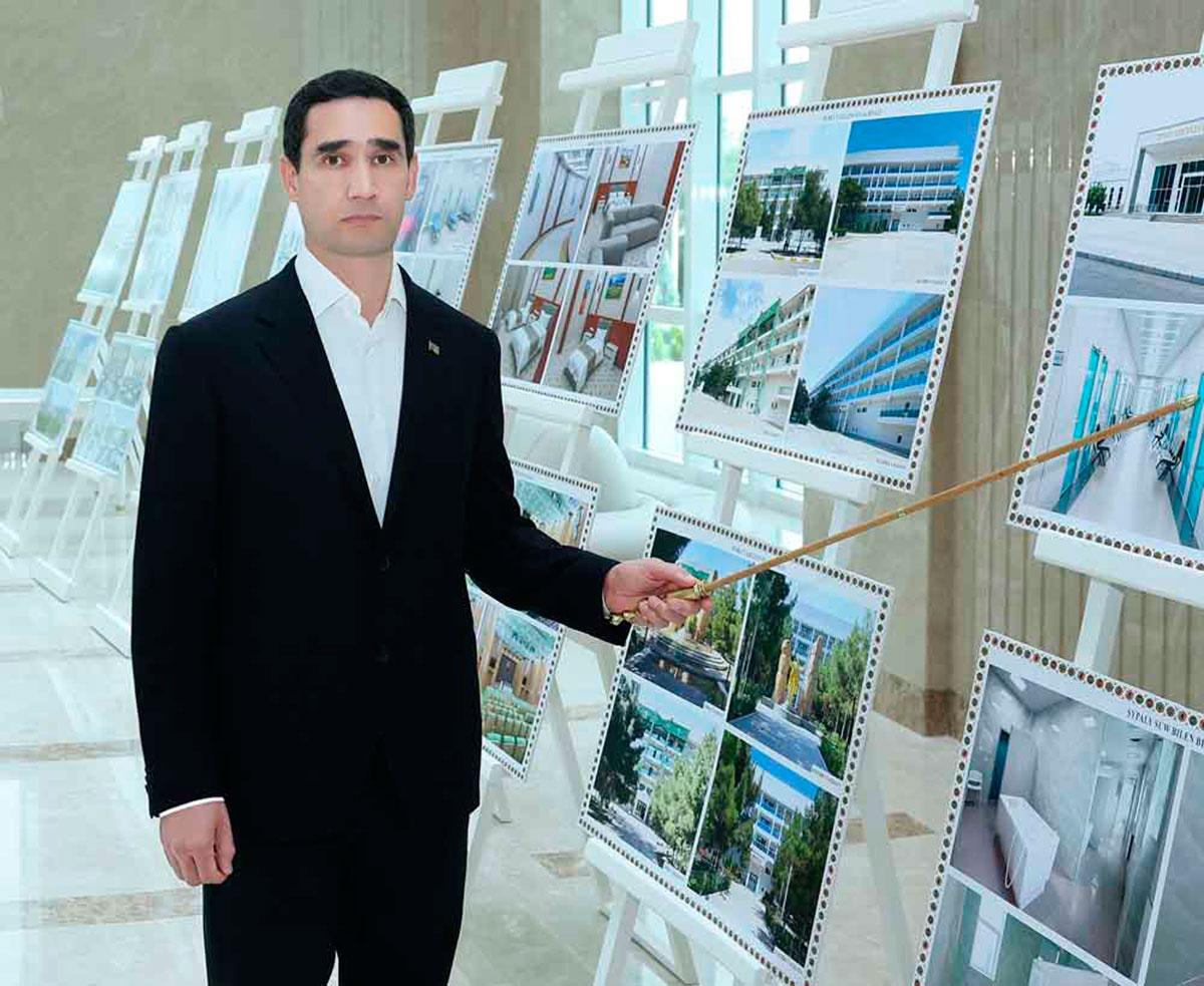 news-photo